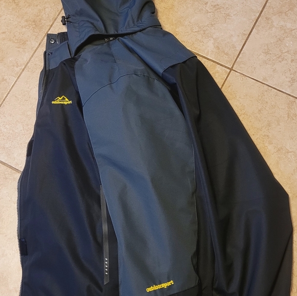 MEN'S OUTERWEAR W/REMOVABLE FLEECE JACKET!! - Picture 10 of 13